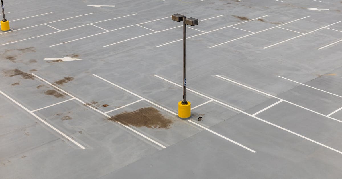 Cover Image for Key Fob Relay Theft: How Criminals Steal Cars Without Keys