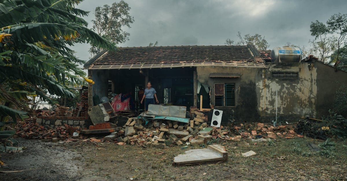Cover Image for Temporary Repairs After Storm Damage: What Insurance Expects