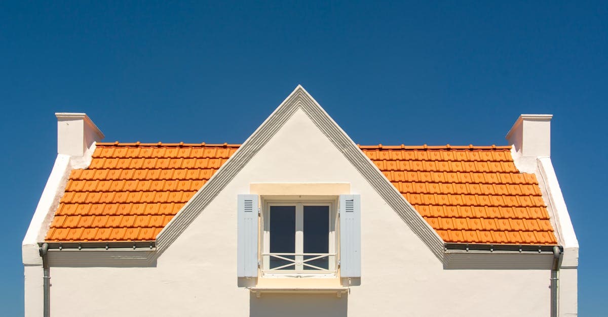 Dwelling Coverage and Your Roof: The Most Common Structural Claim