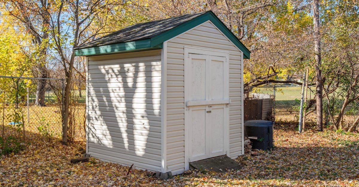 Cover Image for Does Other Structures Coverage Pay for a Detached Workshop or Studio?