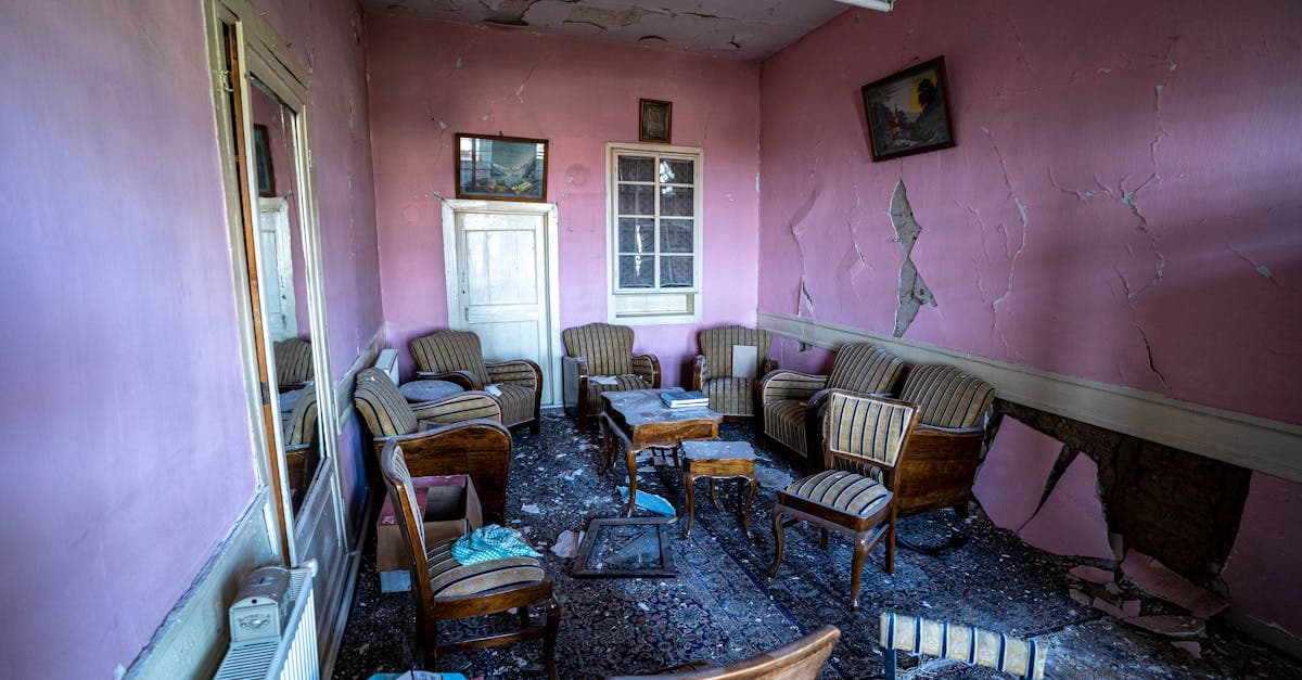 Cover Image for Does Flood Insurance Cover Your Basement? Understanding Below-Grade Limits