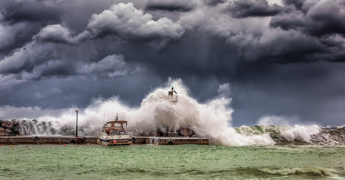 Cover Image for Does Your Hurricane Deductible Apply to Wind Damage From Remnant Storms?